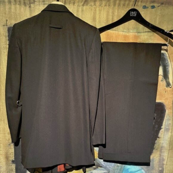 Designer Dress Suit - Picture 4 of 7